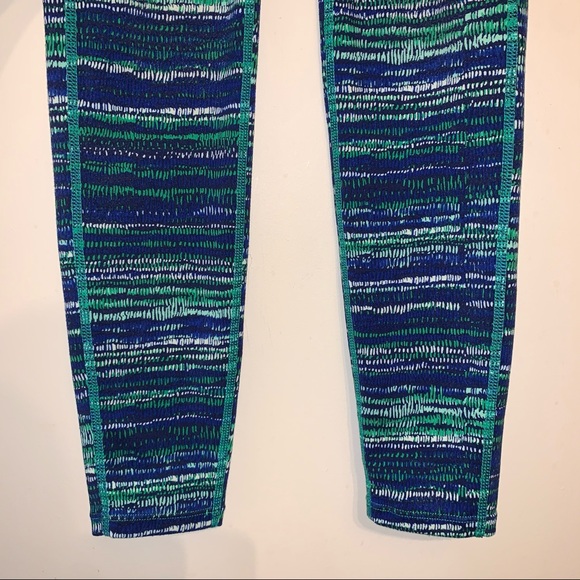 Athleta Retreat Chaturanga Striped Ankle Leggings - Picture 5 of 11